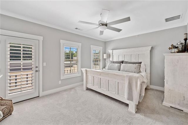 1104 Thomas Street, Woodstock, GA 30188