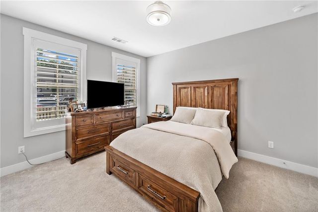 1104 Thomas Street, Woodstock, GA 30188