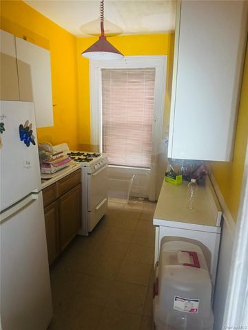 1541 Pacific Street, Brooklyn, NY 11213