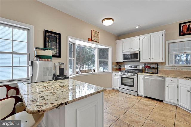 717 BROOKSIDE LN, Lebanon, PA 17042