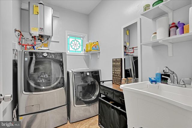 717 BROOKSIDE LN, Lebanon, PA 17042