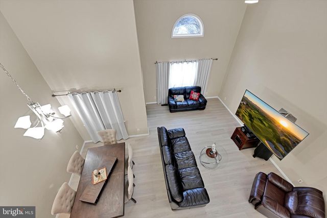 717 BROOKSIDE LN, Lebanon, PA 17042