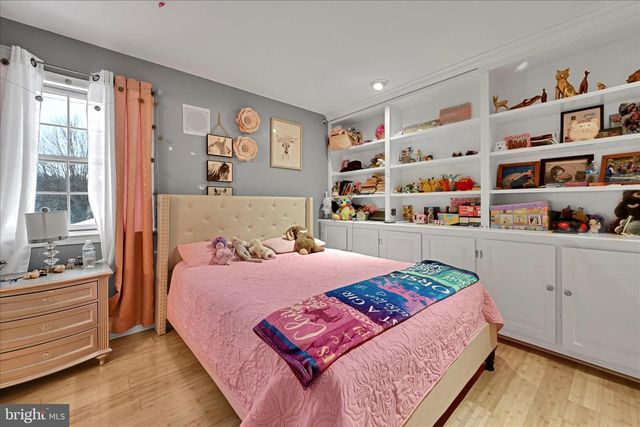 717 BROOKSIDE LN, Lebanon, PA 17042