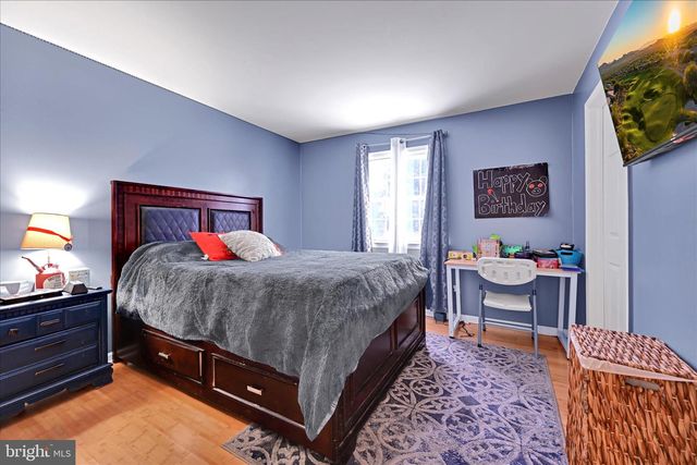 717 BROOKSIDE LN, Lebanon, PA 17042