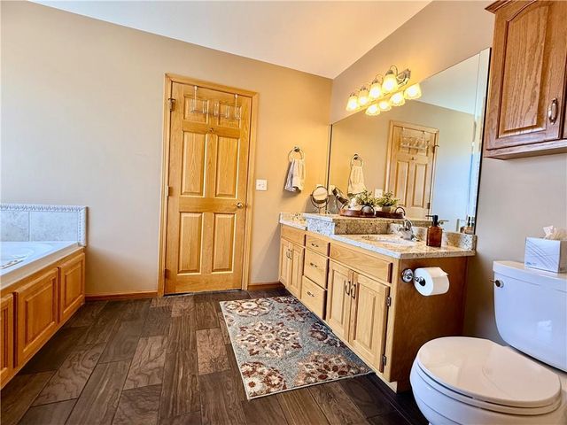 706 Opera House Lane, Odessa, MO 64076