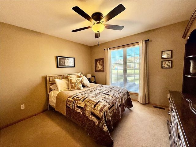 706 Opera House Lane, Odessa, MO 64076