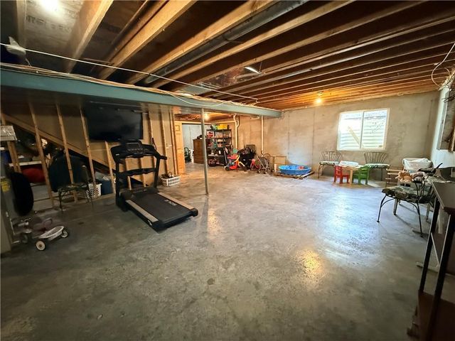 706 Opera House Lane, Odessa, MO 64076