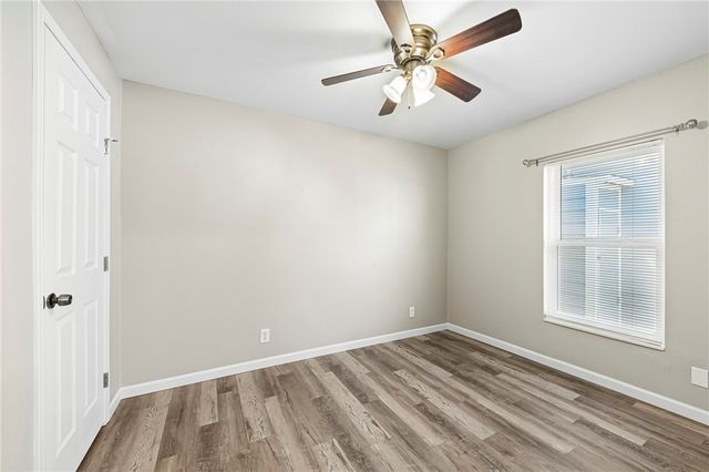 2405 Crews St 2405, Corpus Christi, TX 78405