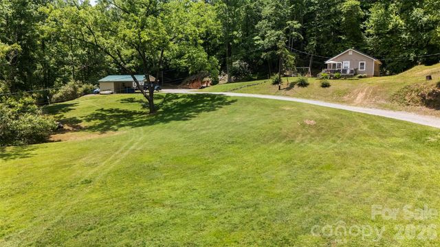 726 Israel Road, Brevard, NC 28712