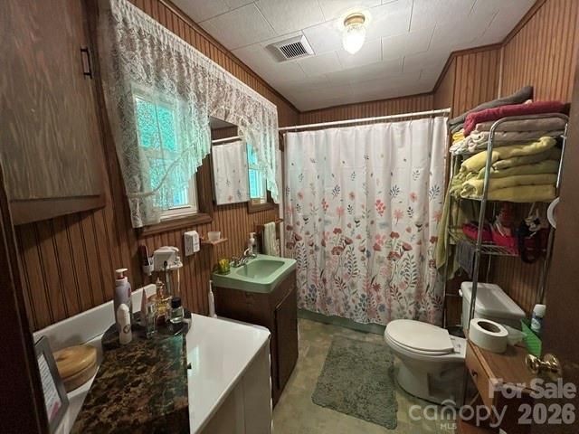 726 Israel Road, Brevard, NC 28712