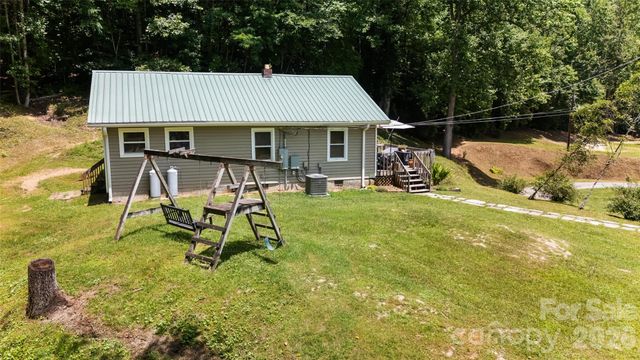 726 Israel Road, Brevard, NC 28712