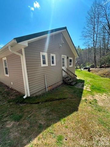726 Israel Road, Brevard, NC 28712
