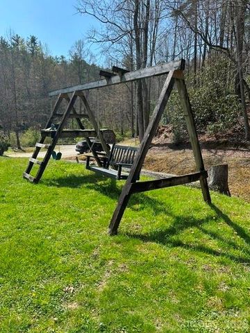 726 Israel Road, Brevard, NC 28712