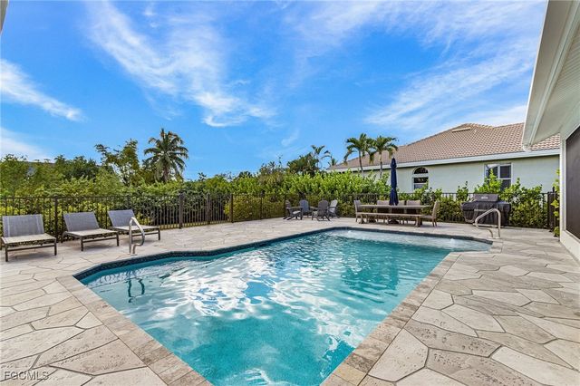 5311 Harborage DR, Fort Myers, FL 33908