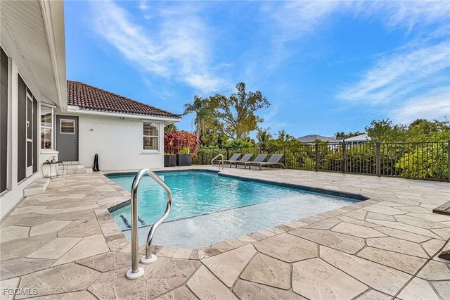 5311 Harborage DR, Fort Myers, FL 33908