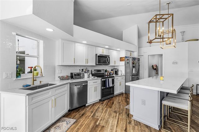 5311 Harborage DR, Fort Myers, FL 33908