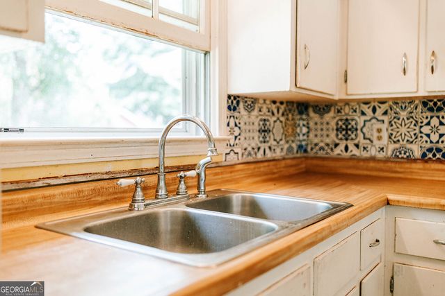 697 Bedford Drive, Hull, GA 30646