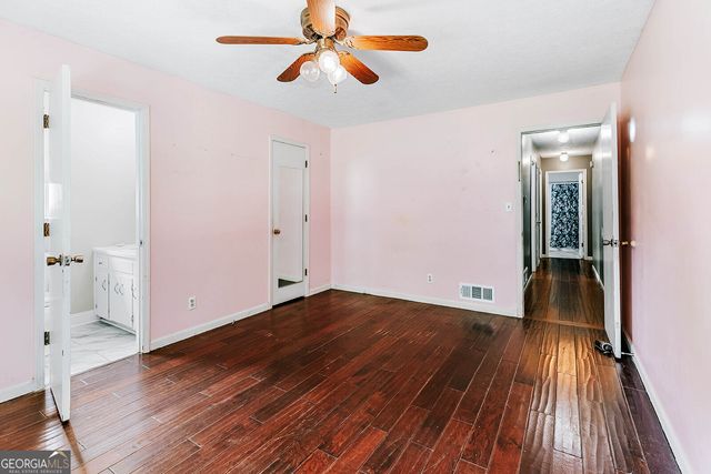 697 Bedford Drive, Hull, GA 30646