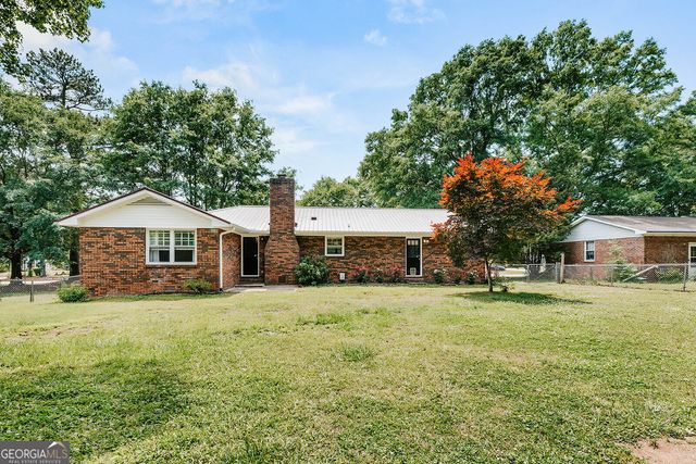 697 Bedford Drive, Hull, GA 30646