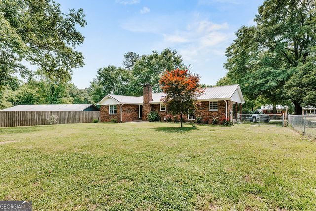 697 Bedford Drive, Hull, GA 30646