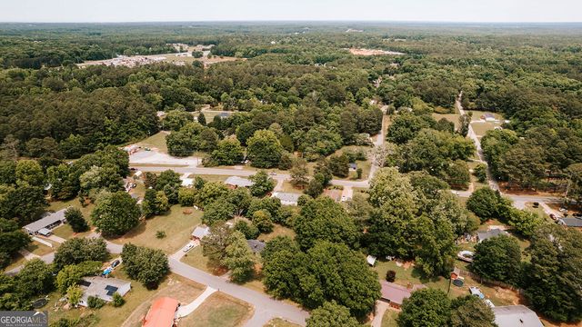 697 Bedford Drive, Hull, GA 30646