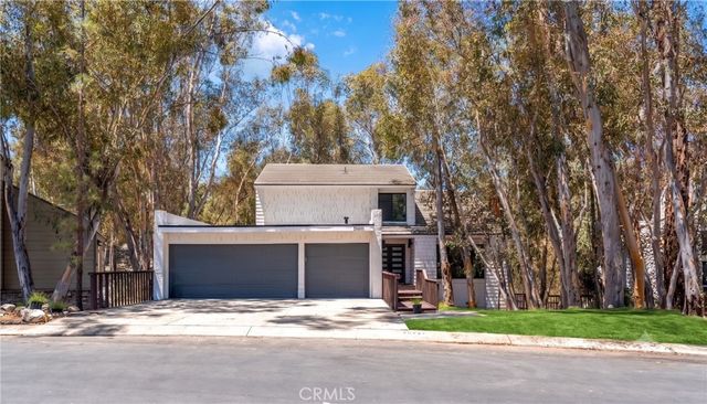 25031 Castlewood, Lake Forest, CA 92630