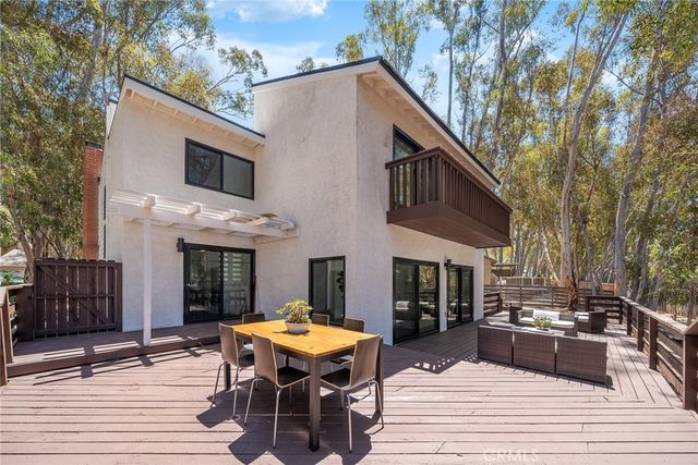 25031 Castlewood, Lake Forest, CA 92630