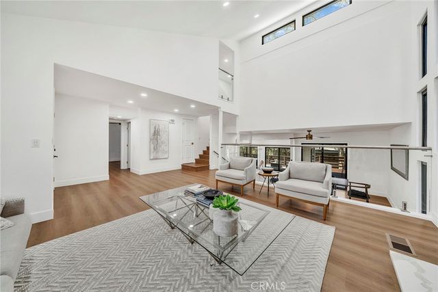 25031 Castlewood, Lake Forest, CA 92630