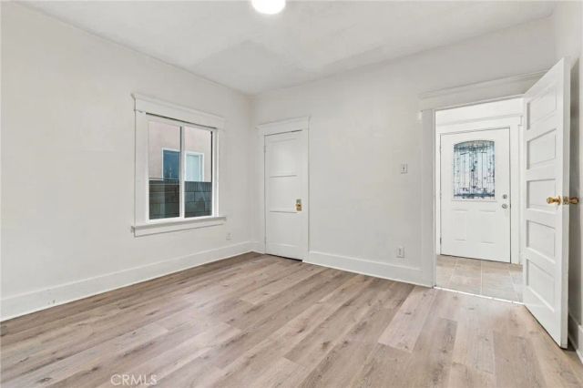 338 W 74th, Los Angeles, CA 90003