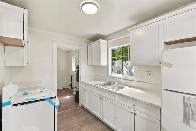 338 W 74th, Los Angeles, CA 90003