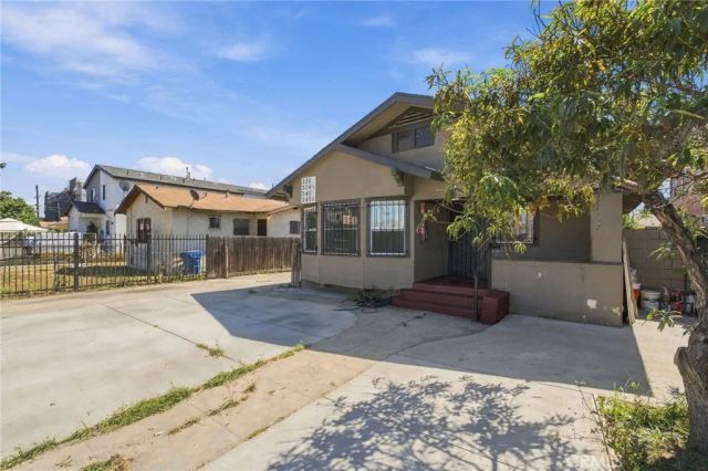 338 W 74th, Los Angeles, CA 90003