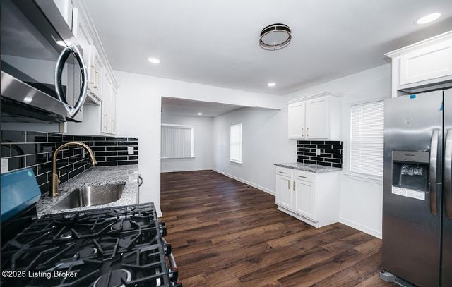3524 Algonquin Pkwy, Louisville, KY 40211
