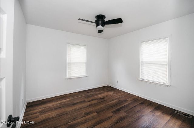 3524 Algonquin Pkwy, Louisville, KY 40211