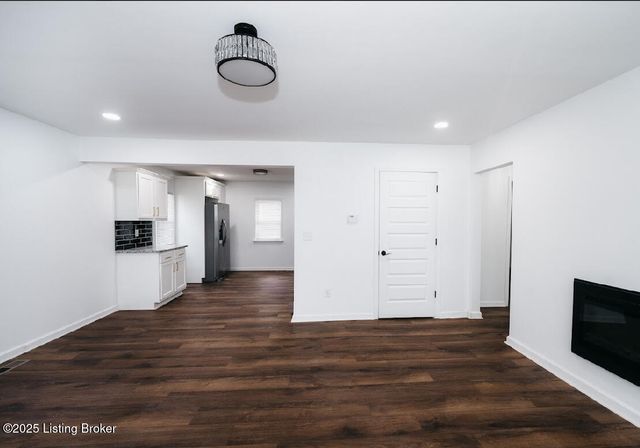 3524 Algonquin Pkwy, Louisville, KY 40211