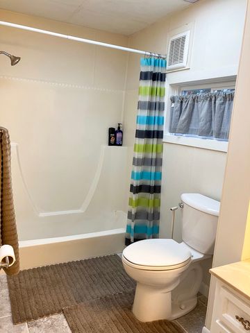 203 N Main Street, Coleta, IL 61081