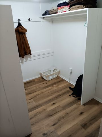 203 N Main Street, Coleta, IL 61081