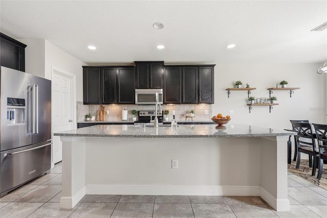 10229 NEWMINSTER LOOP, Ruskin, FL 33573