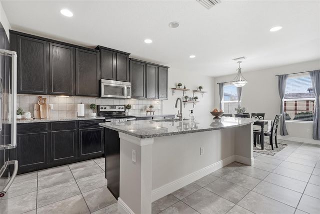 10229 NEWMINSTER LOOP, Ruskin, FL 33573