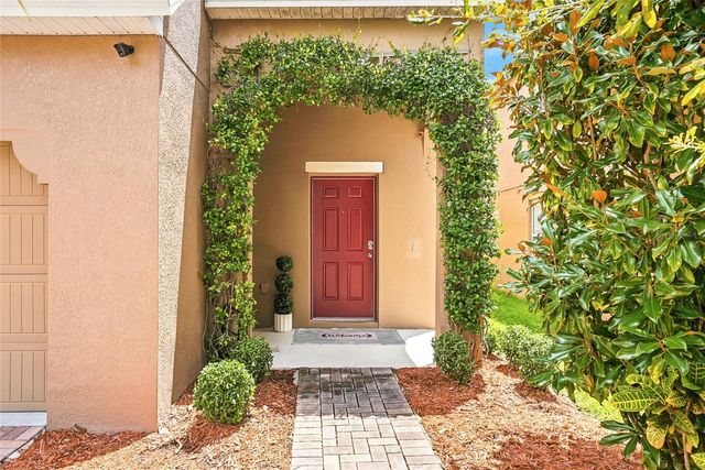 10229 NEWMINSTER LOOP, Ruskin, FL 33573