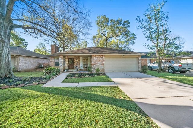 2718 Longleaf Pines Drive, Kingwood, TX 77339