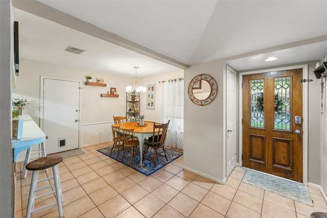 2718 Longleaf Pines Drive, Kingwood, TX 77339