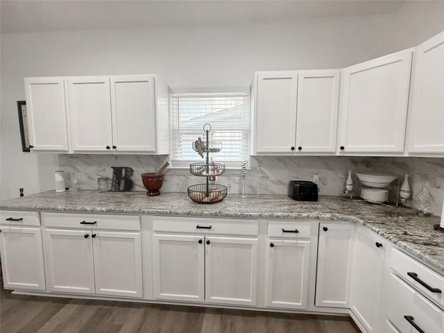 140 Deodar Drive, Brookeland, TX 75931