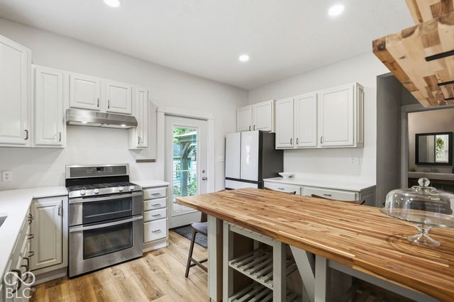 28 N Whittier Place, Indianapolis, IN 46219