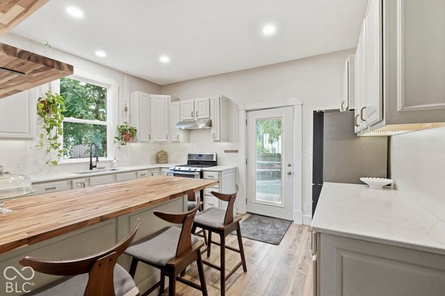 28 N Whittier Place, Indianapolis, IN 46219