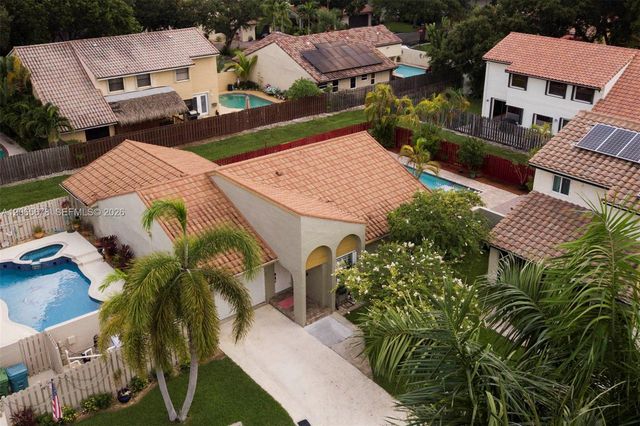 2905 Albatross Drive, Cooper City, FL 33026