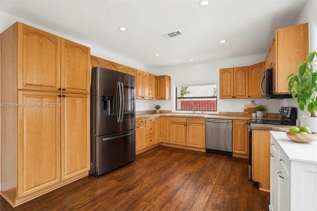 2905 Albatross Drive, Cooper City, FL 33026