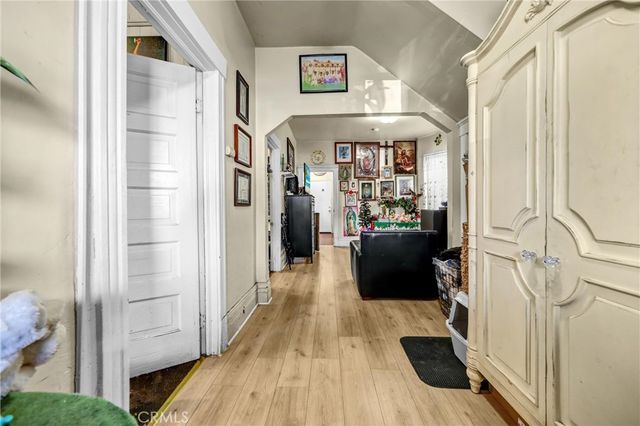 614 E 21st, Los Angeles, CA 90011