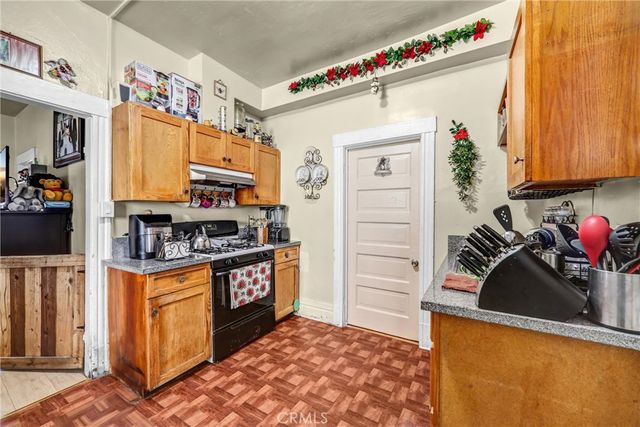 614 E 21st, Los Angeles, CA 90011