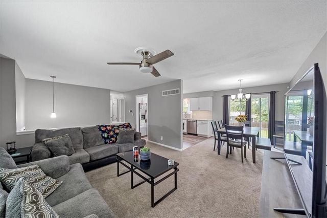 2608 N 46th Terrace, Kansas City, KS 66104