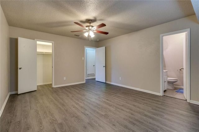 7820 Kermit Avenue, Fort Worth, TX 76116